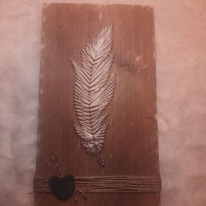String-art - "Feather" op steigerhout